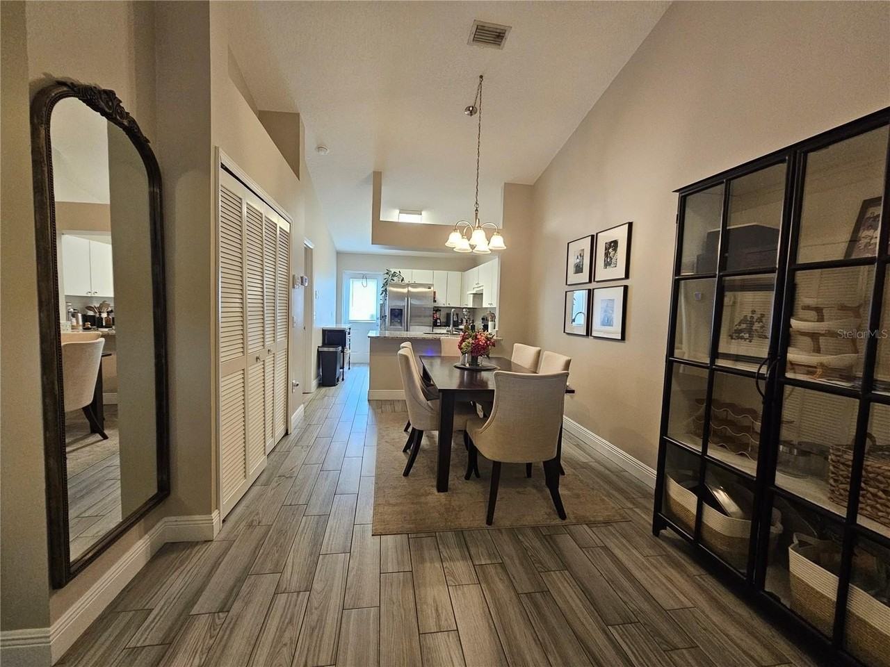 602 S Grand Hwy - Photo 4 of 18
