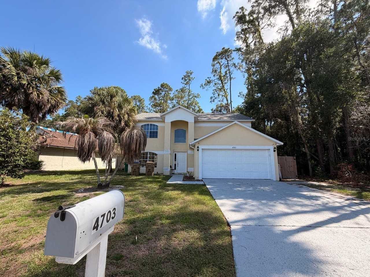 4703 Alexis Dr - Photo 2 of 26