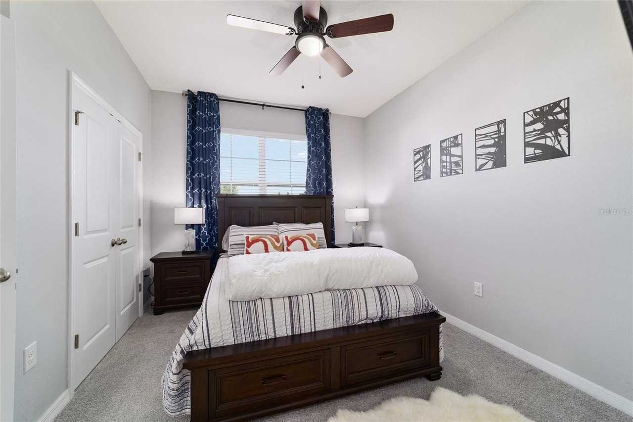 8521 Sw 59th Ter - Photo 5 of 50
