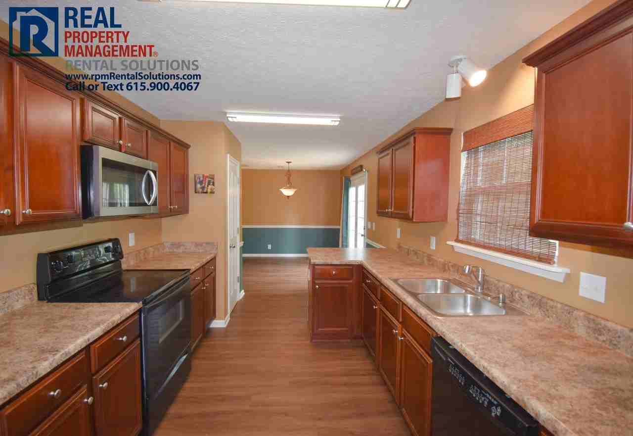 5068 Morgan Taylor Dr - Photo 4 of 16