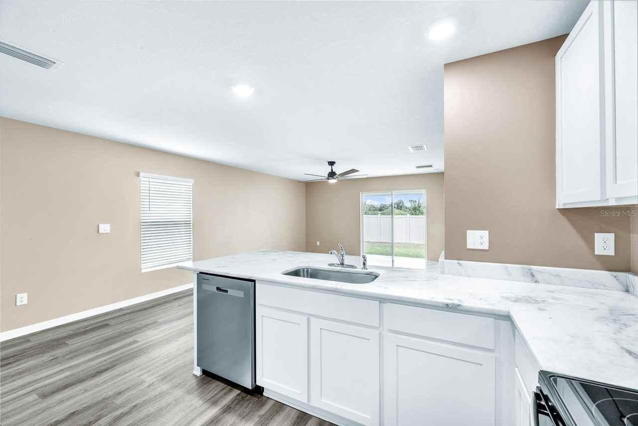 5029 Rocky Coast Pl - Photo 7 of 25