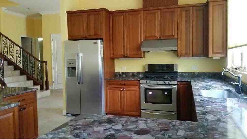 1974 Freedom Dr - Photo 6 of 20