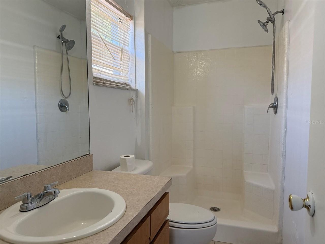 2427 Camden Oaks Pl - Photo 6 of 18