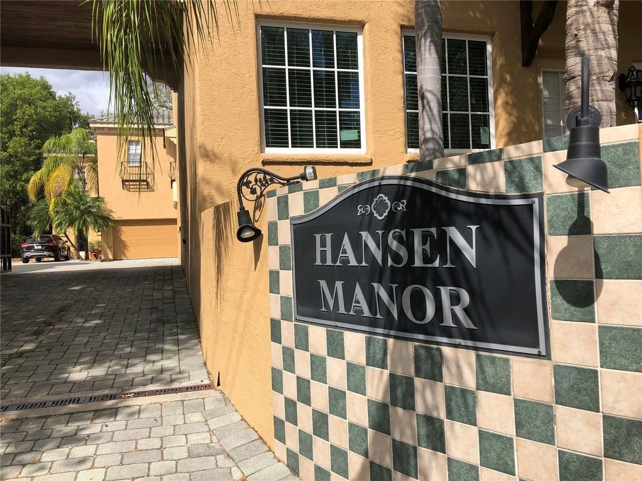 2902 Hansen Manor Ln - Photo 2 of 22
