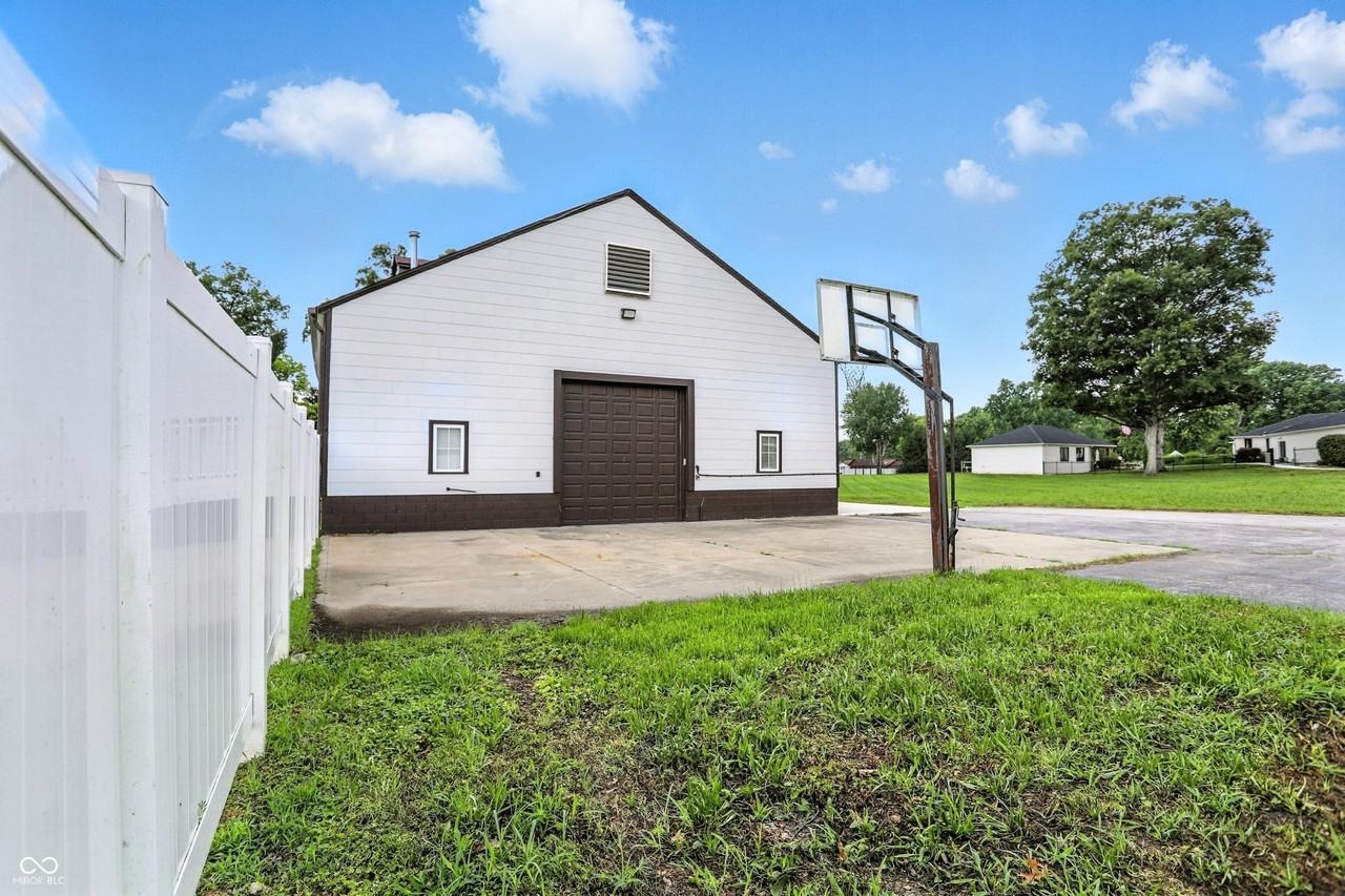 311 Jordan Rd - Photo 6 of 26