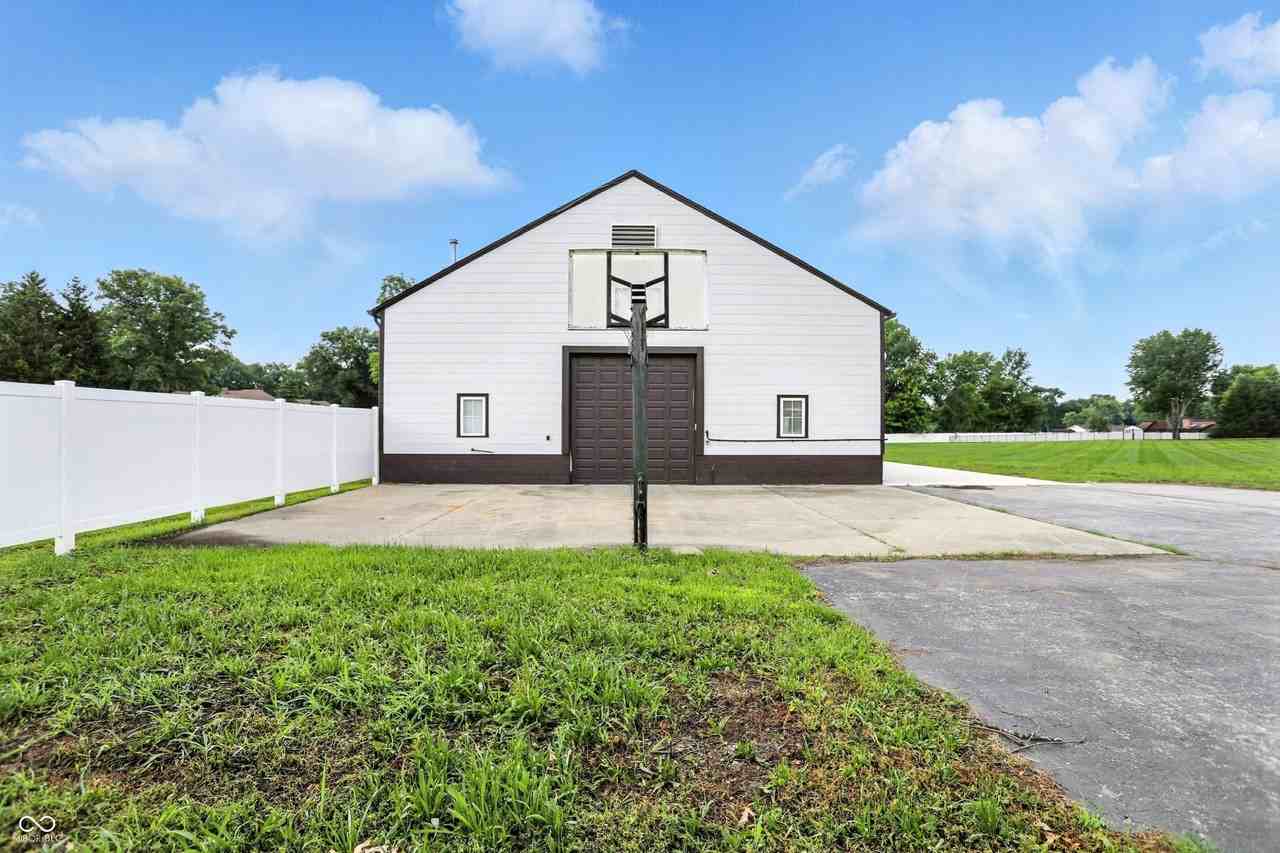 311 Jordan Rd - Photo 7 of 26