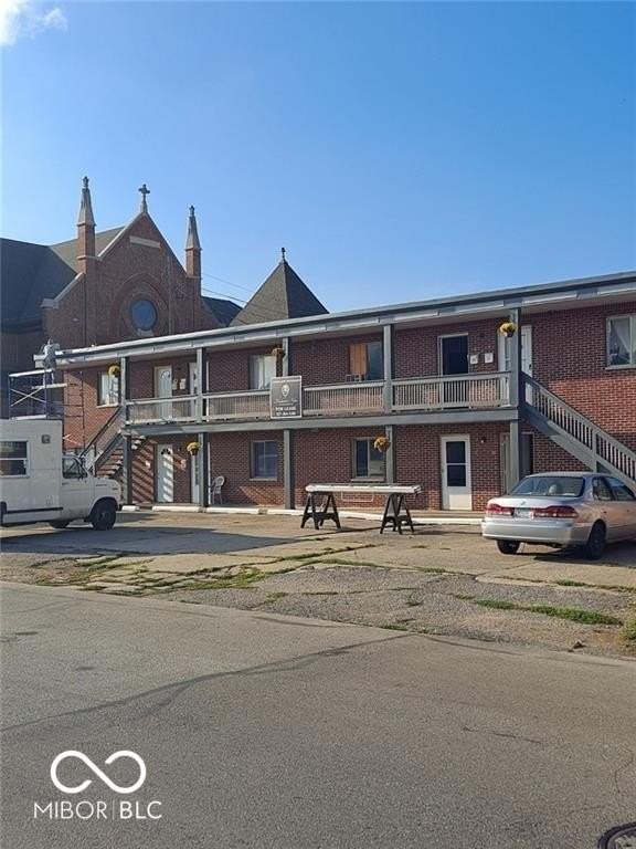 106 W Broadway St #X - Photo 3 of 13