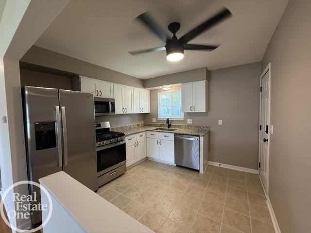 27550 Schiller St - Photo 6 of 19