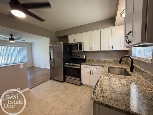 27550 Schiller St - Photo 7 of 19