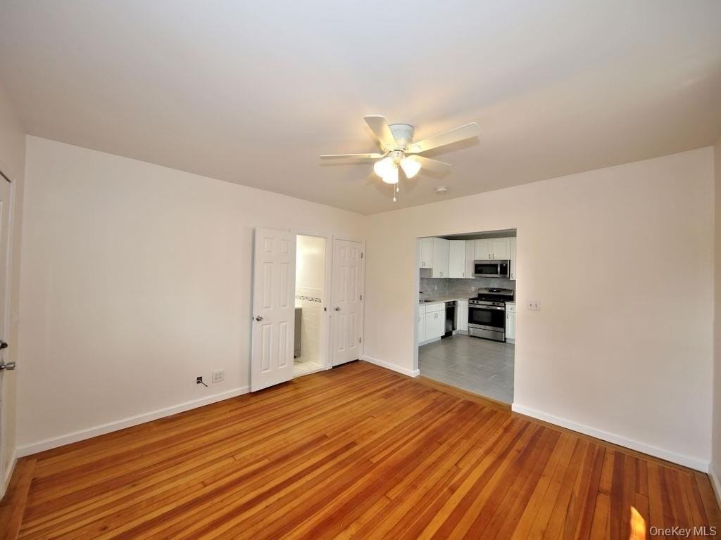 223 S Ridge St #2 - Photo 2 of 7