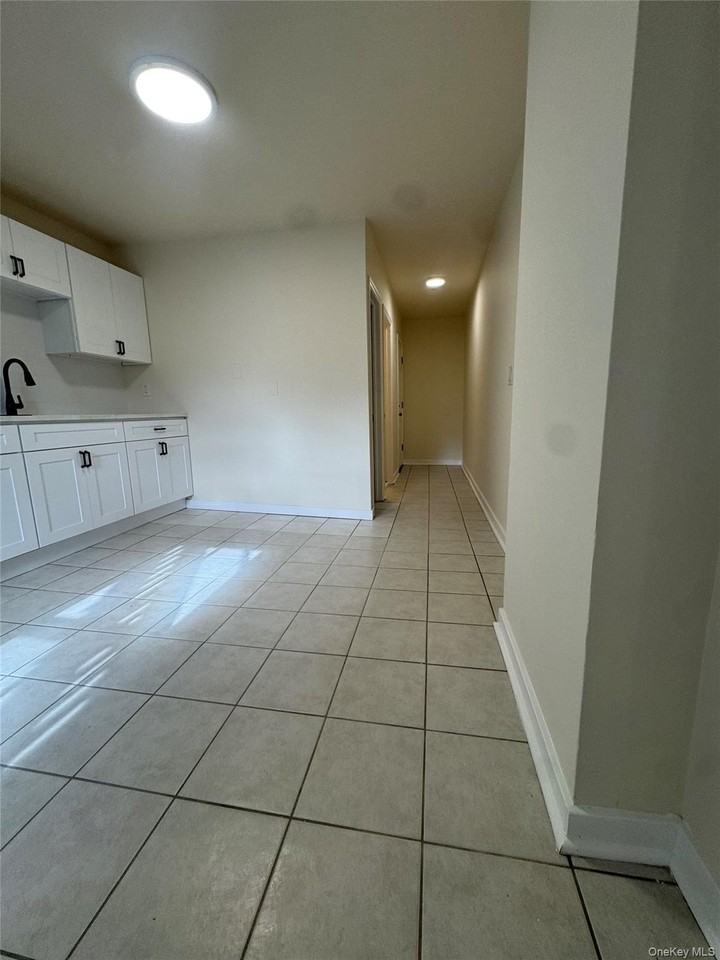 155 Main St #3