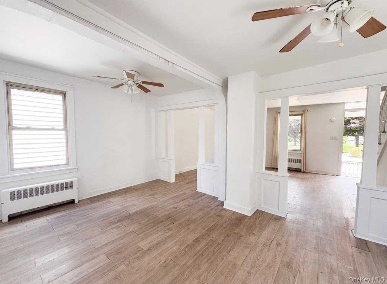 194 Hurley Ave - Photo 5 of 9