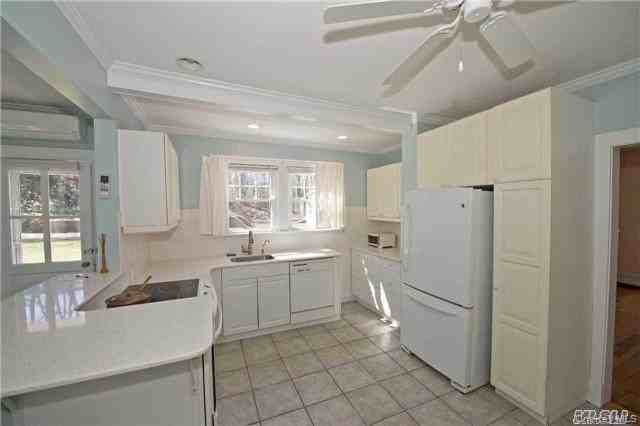 86 Cliff Rd - Photo 2 of 13