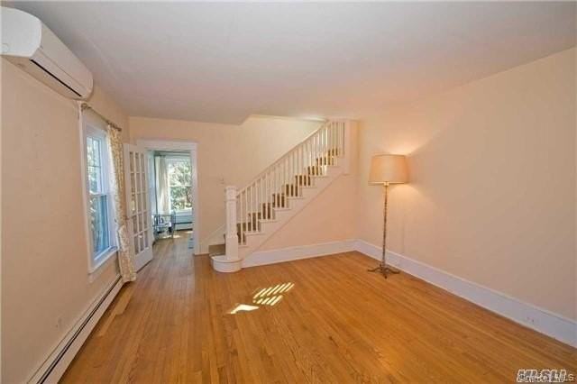 86 Cliff Rd - Photo 4 of 13