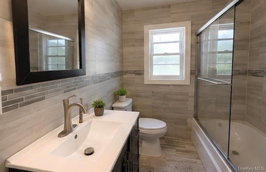 1723 Broadway - Photo 5 of 9