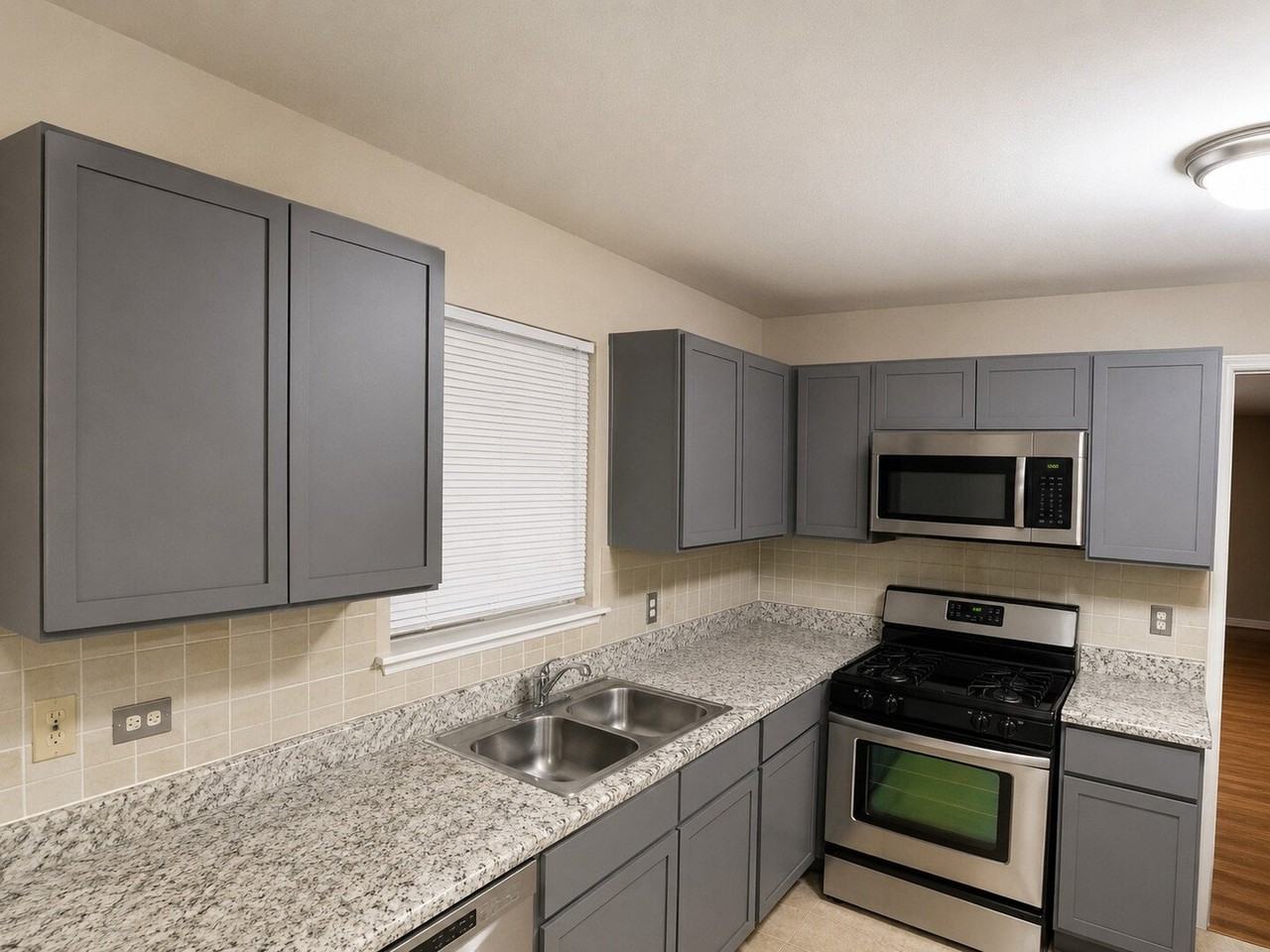 1249 S Wellington Ct #1249 - Photo 7 of 10