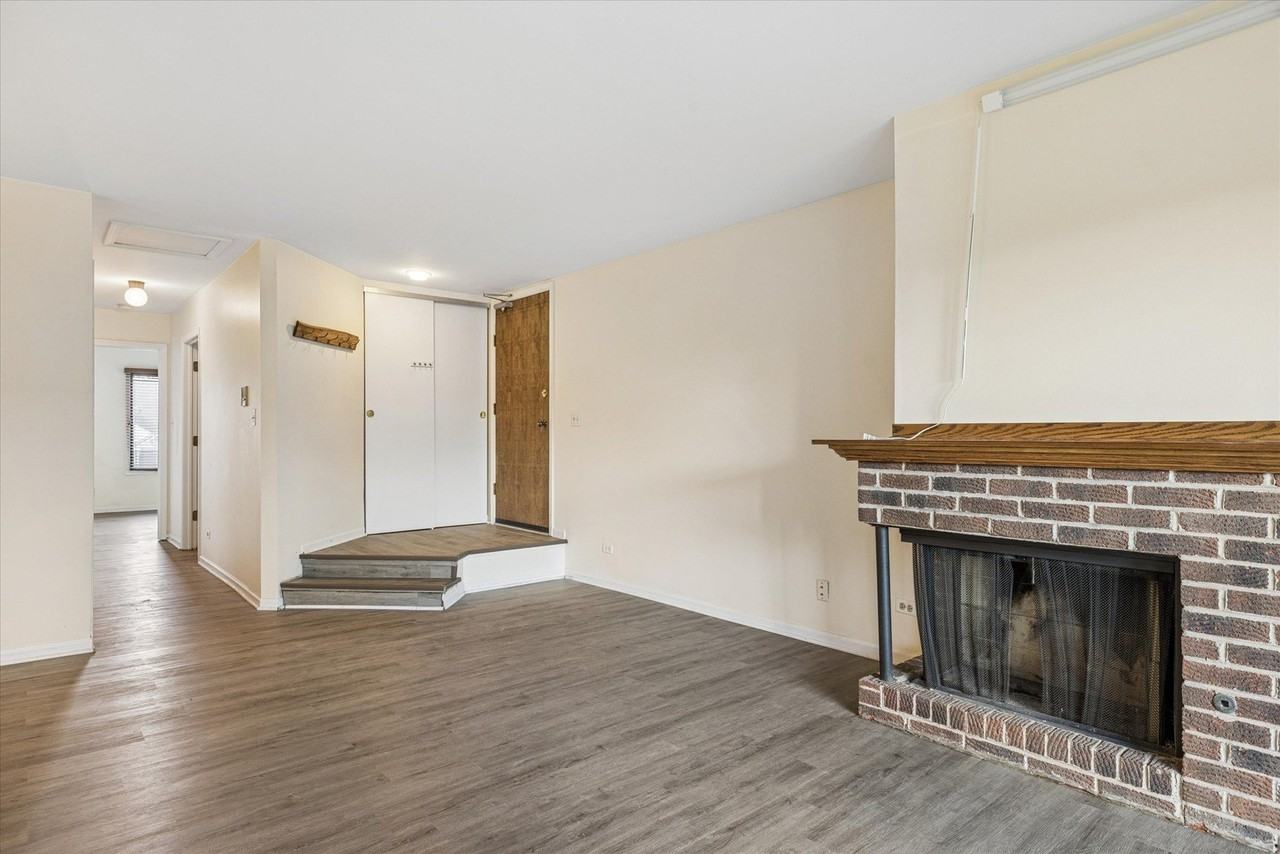 826 Thornton Ct #2AL - Photo 4 of 15