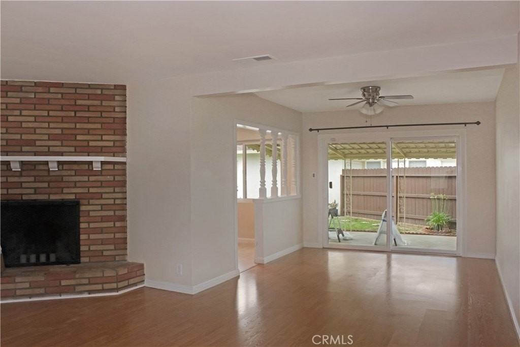 2513 Birch St - Photo 3 of 45