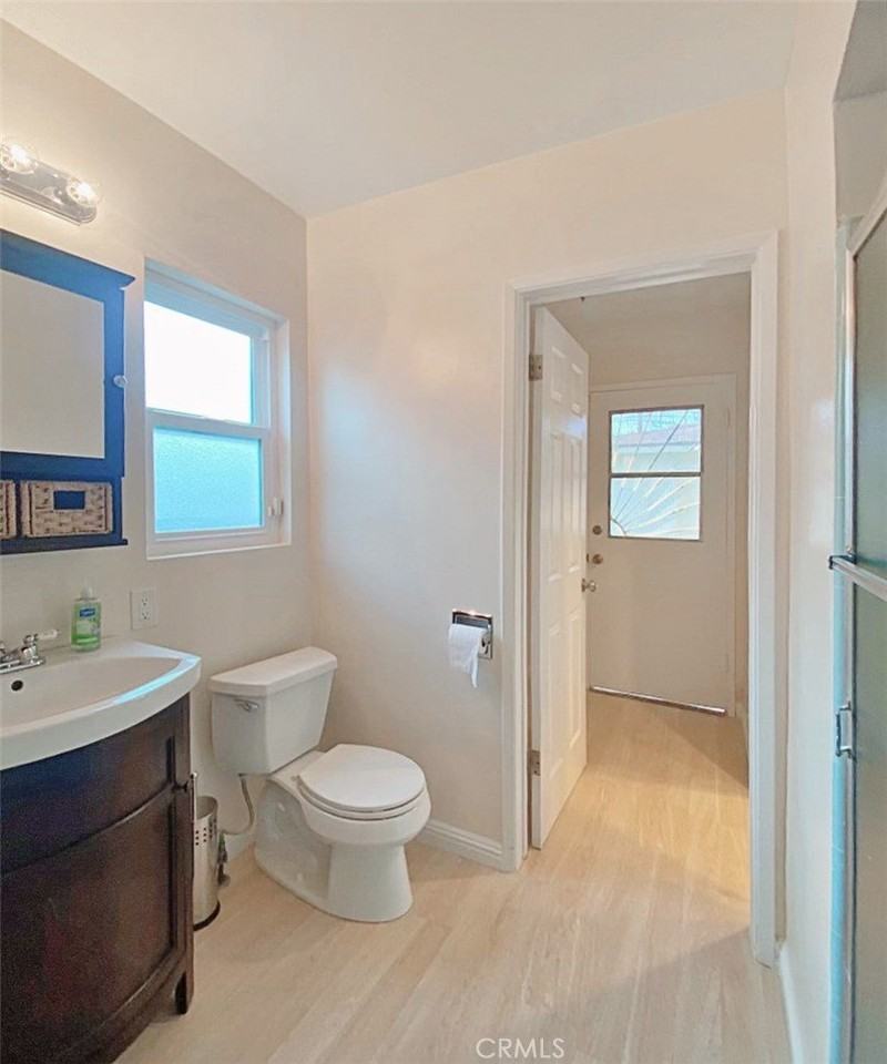 2513 Birch St - Photo 6 of 45