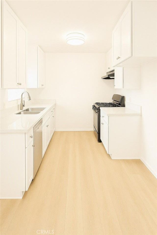 1814 Keeler St #A - Photo 4 of 24