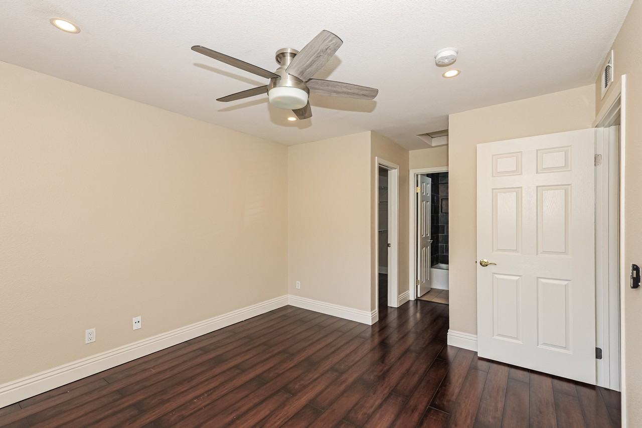2375 Del Mar Way #205 - Photo 5 of 32