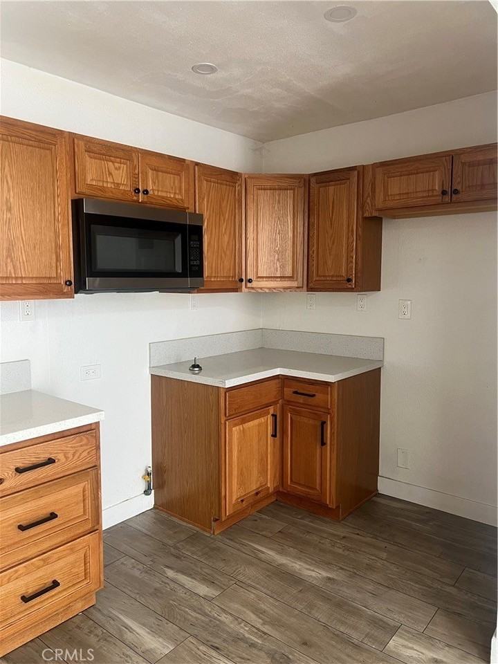 3951 Hammel St #1-2 - Photo 2 of 7