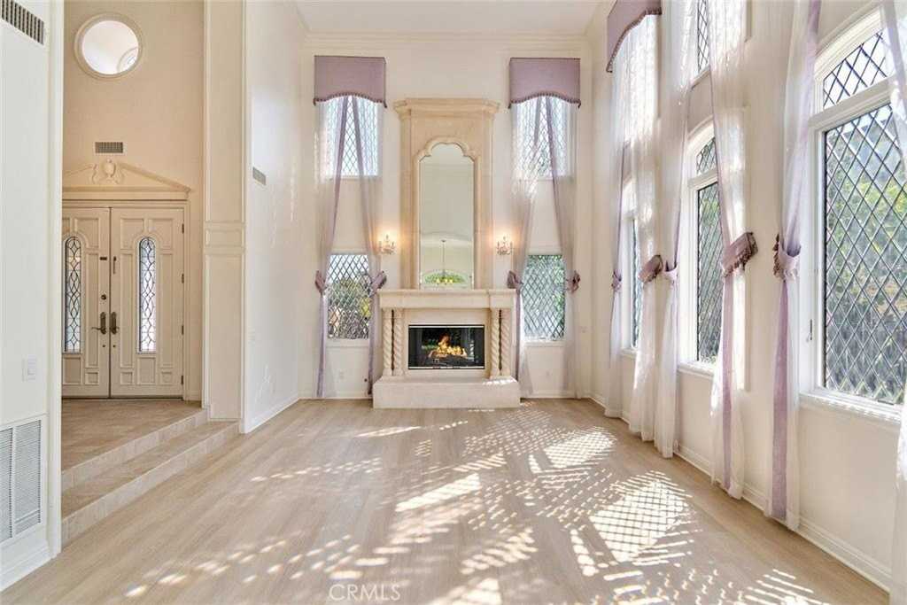 19 Santa Rosa - Photo 7 of 50