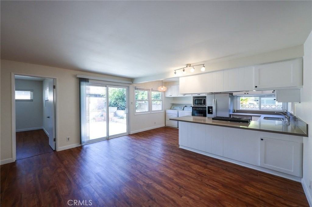 17122 Spinning Ave - Photo 6 of 25