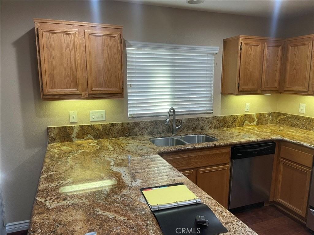 38086 Talavera Ct - Photo 5 of 10