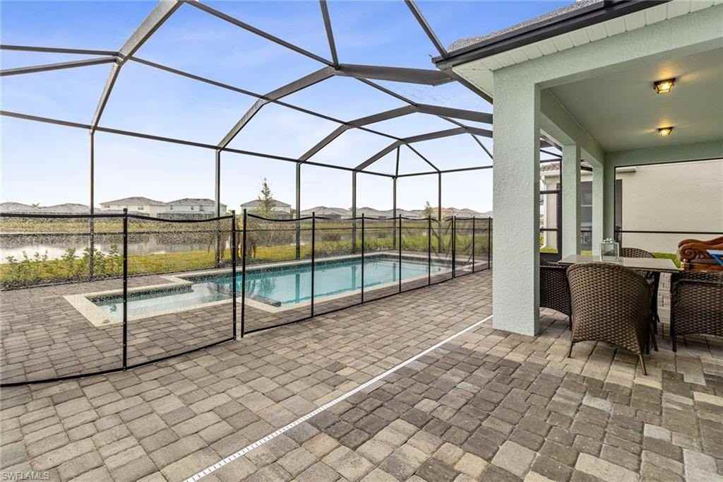 2516 Kona Way - Photo 2 of 28