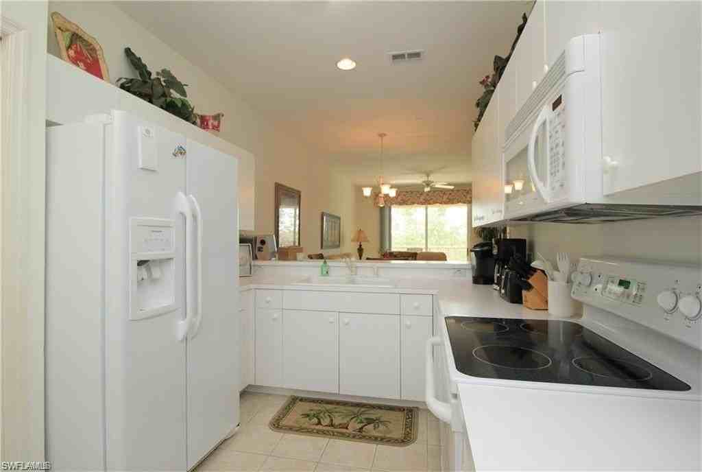 2700 Cypress Trace Cir #3134 - Photo 6 of 50
