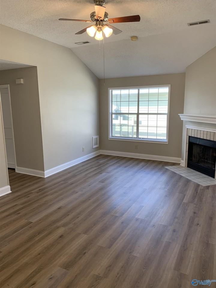 133 Sweet Hollow Way Nw - Photo 3 of 14