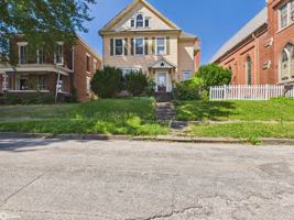 featured image of 1028 Exchange St