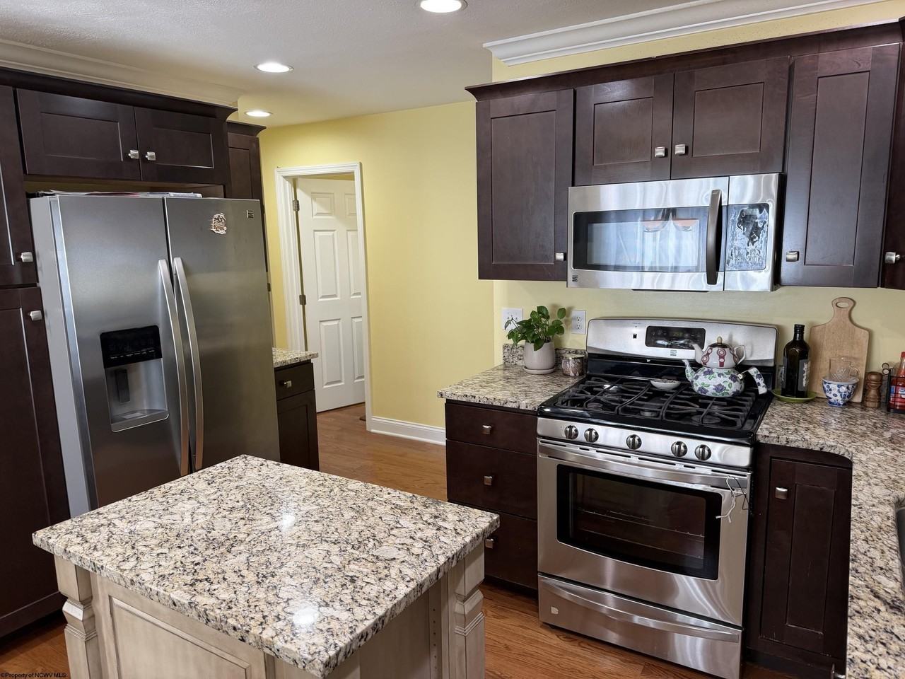 309 Sonoma Way - Photo 3 of 29