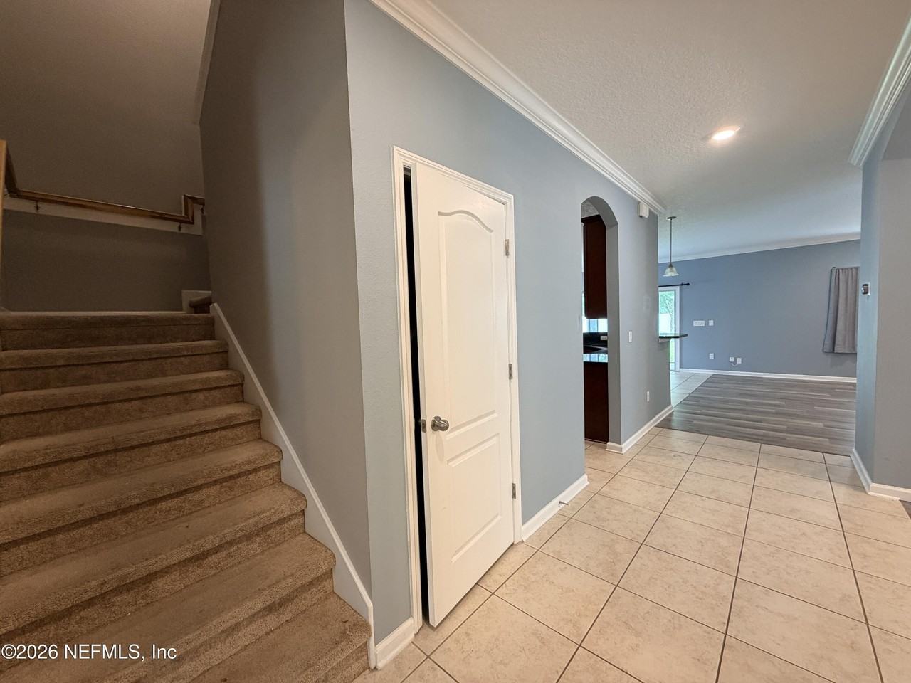 15991 Baxter Creek Dr - Photo 6 of 36