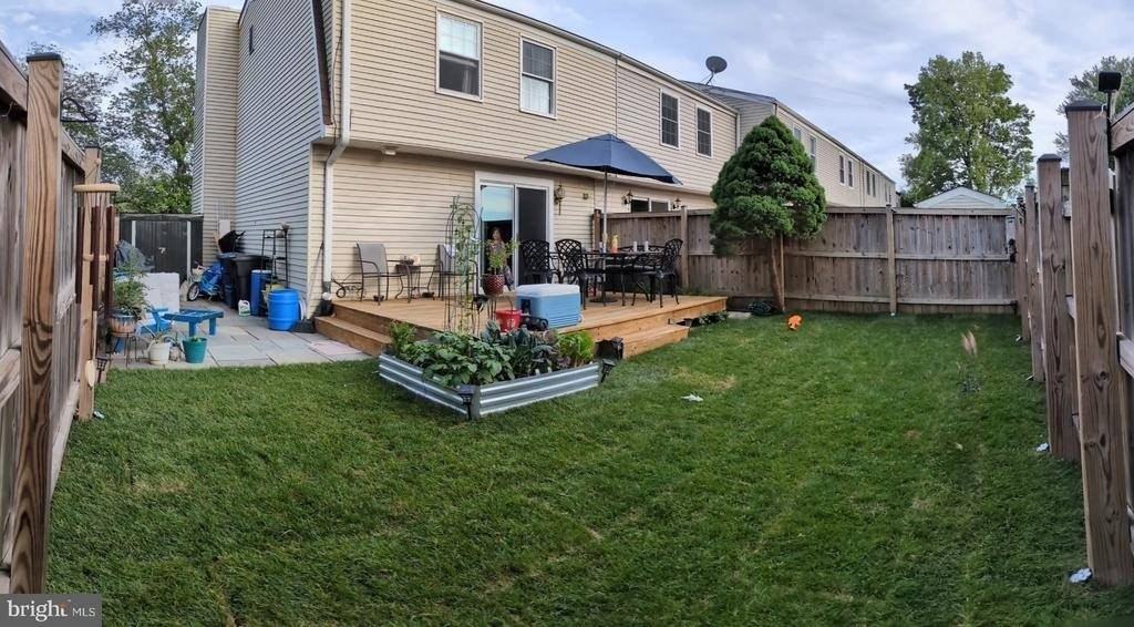 17636 Kohlhoss Rd - Photo 2 of 6