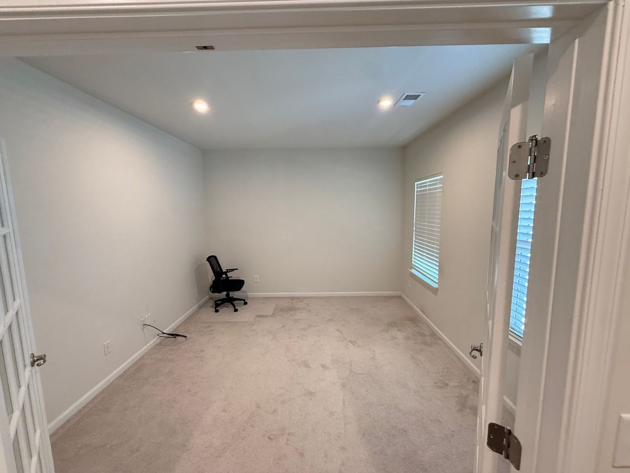 1209 Hinson Forest Rd - Photo 5 of 41