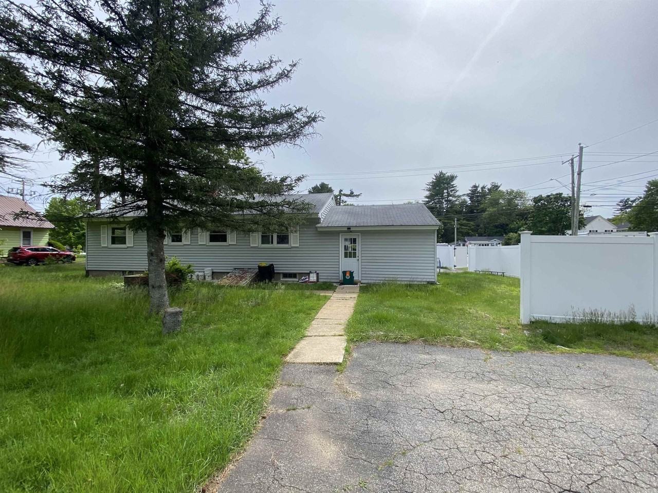 21 New Rochester Rd - Photo 4 of 4
