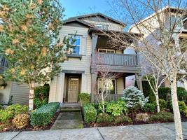 featured image of 959 3rd Ave Ne