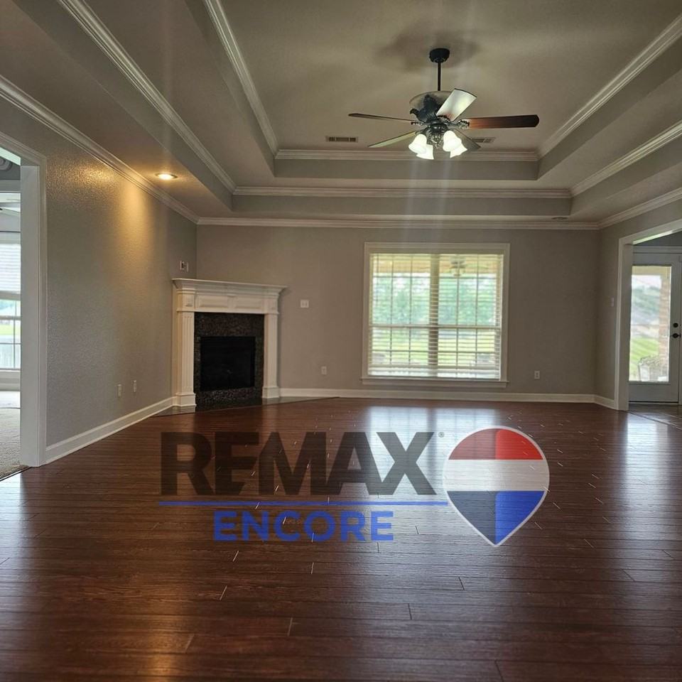 90 Lakeland Dr - Photo 2 of 13