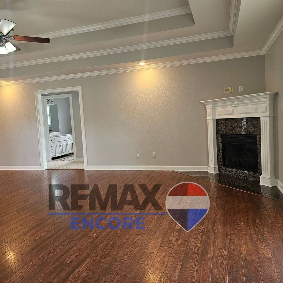 90 Lakeland Dr - Photo 3 of 13