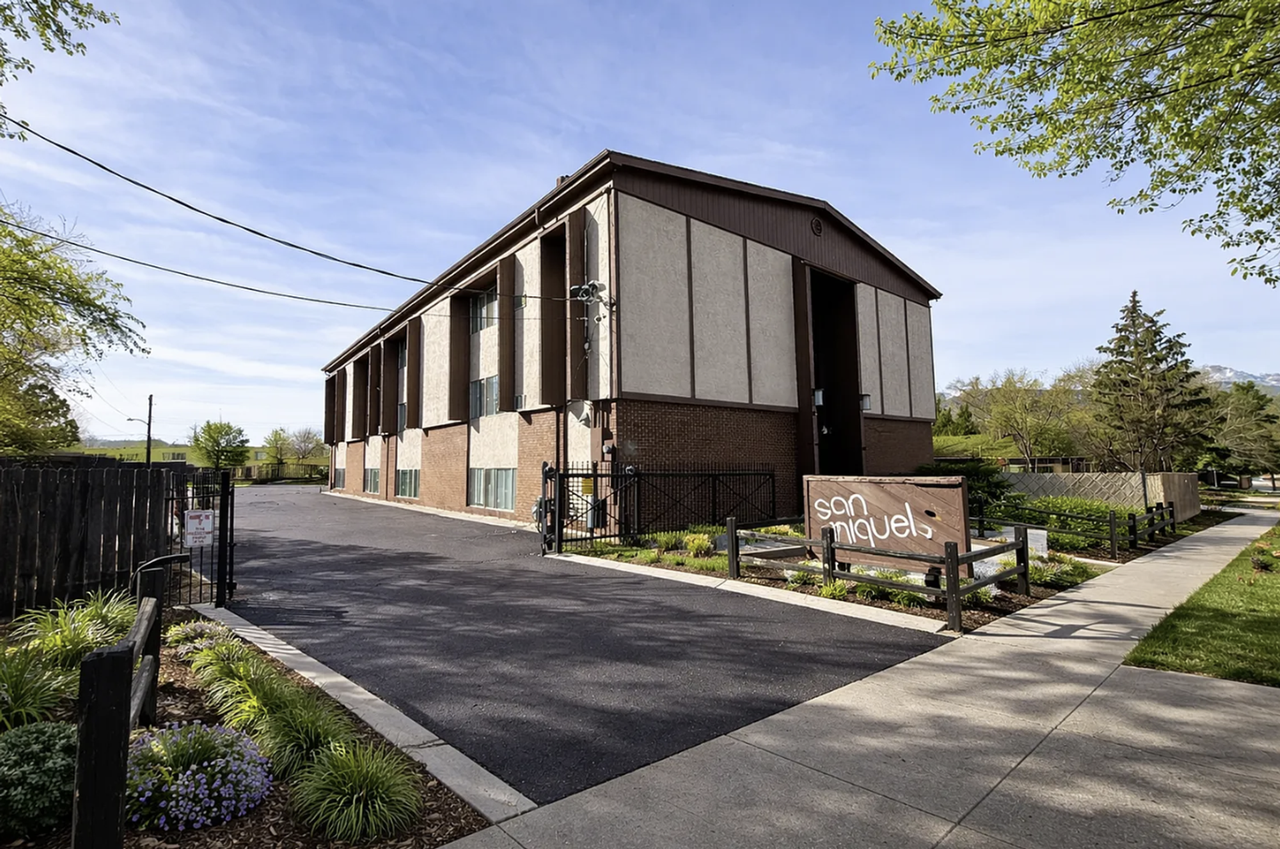 3611 E San Miguel St. - Photo 7 of 8