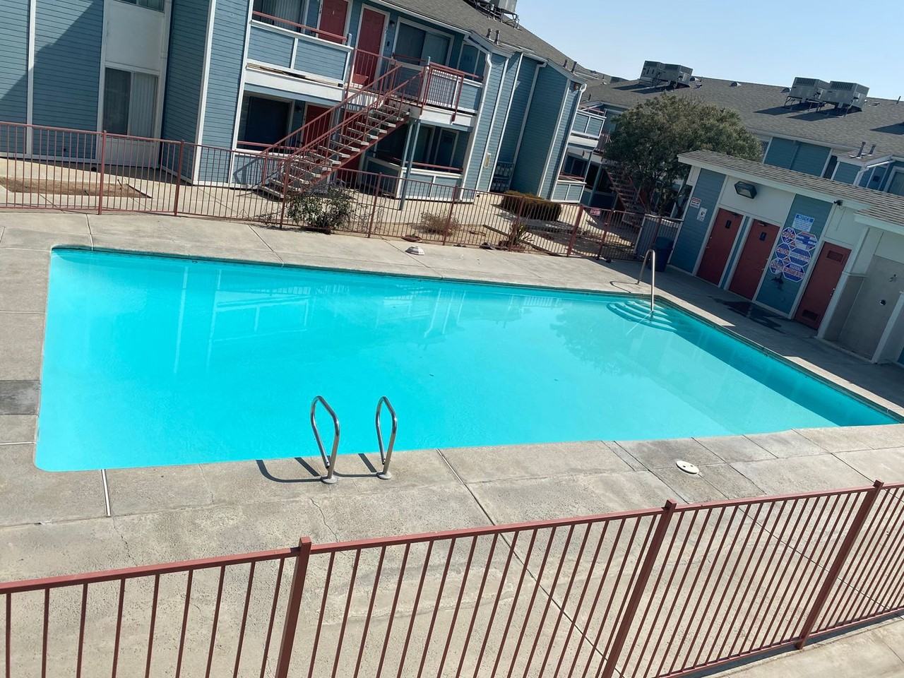 Creekside Apartments - Photo 4 of 41