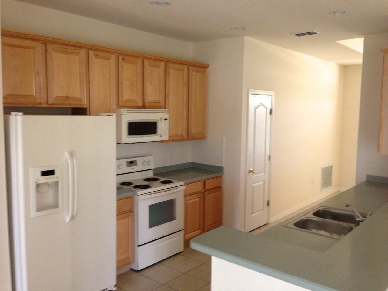 3155 Regal Darner Dr - Photo 3 of 14