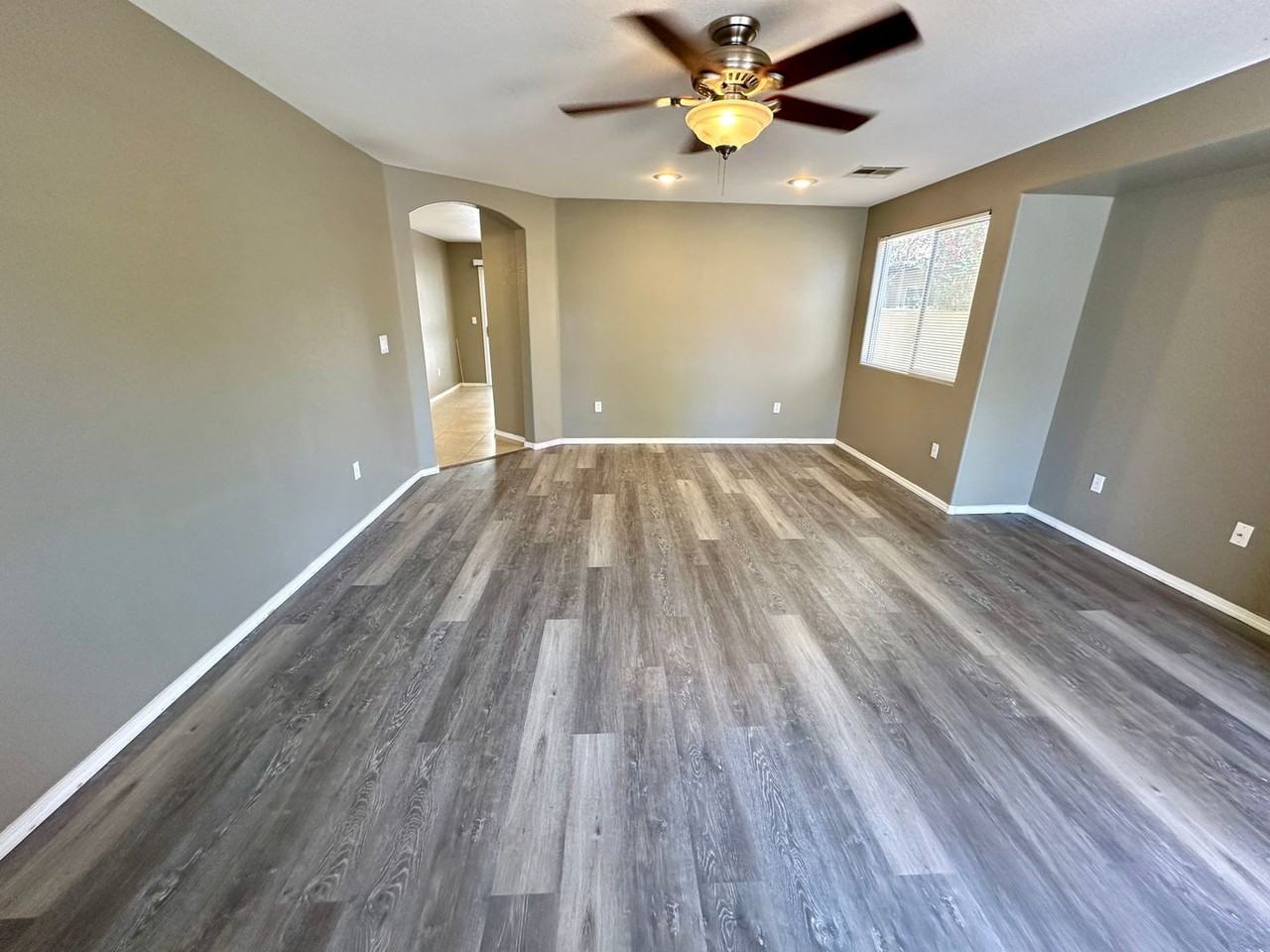 9362 Boulder Opal Ave - Photo 2 of 21