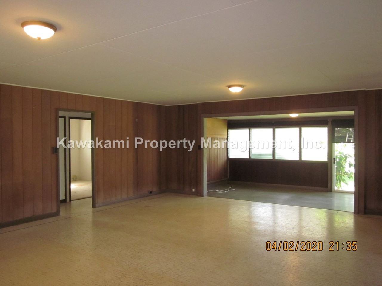 5537 Haleola St - Photo 5 of 14