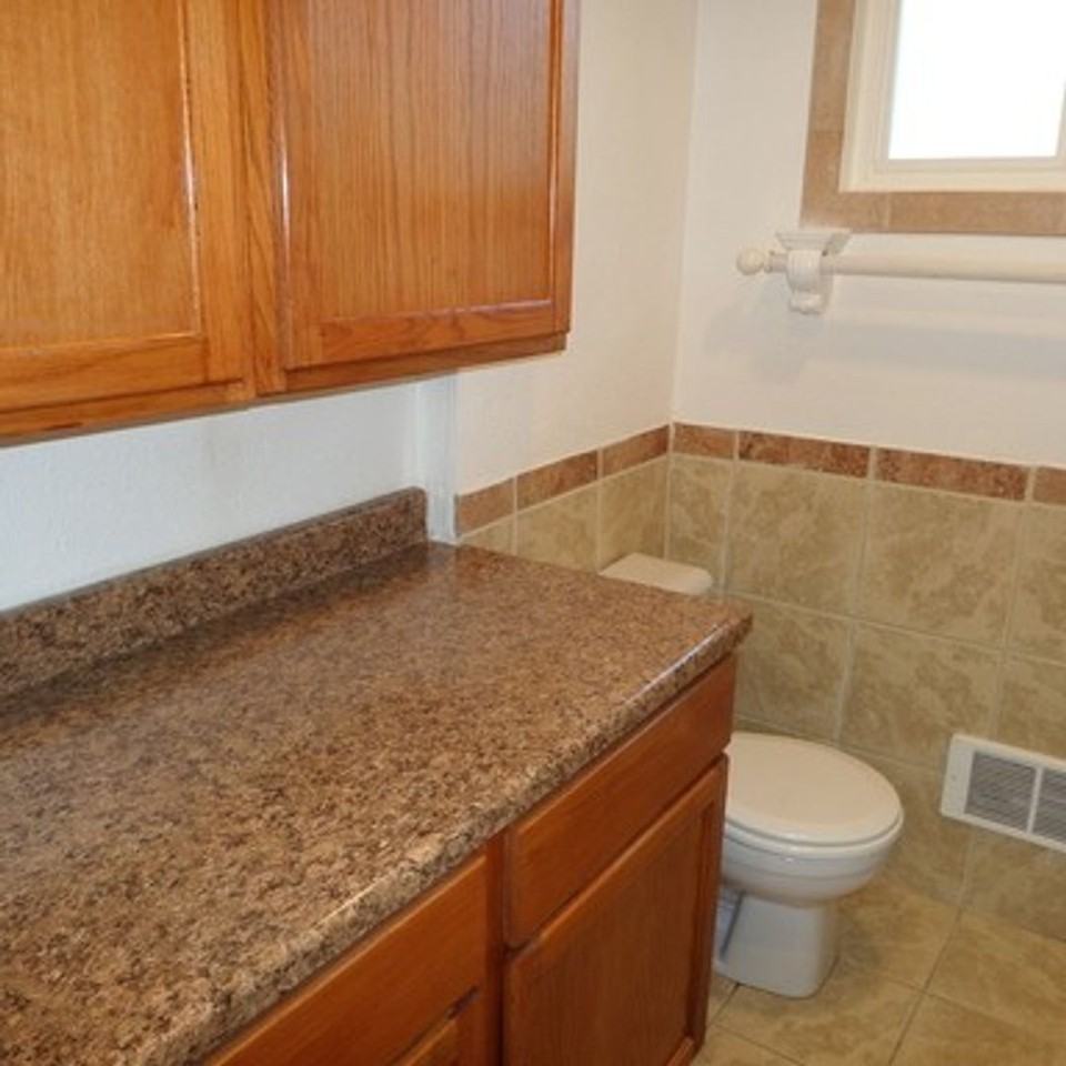 24318 16th Ave S - Photo 5 of 17