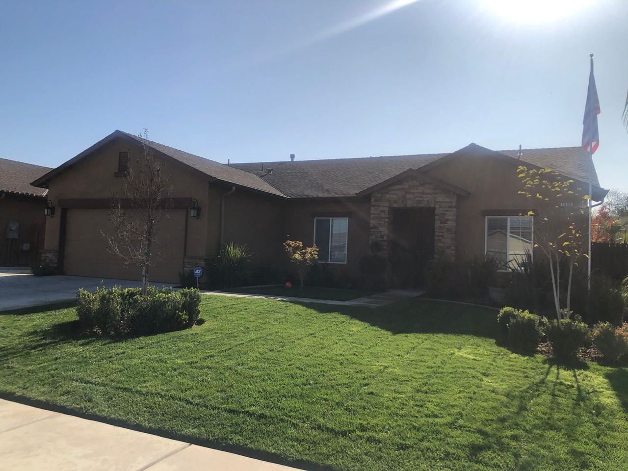 1492 El Paso Ave