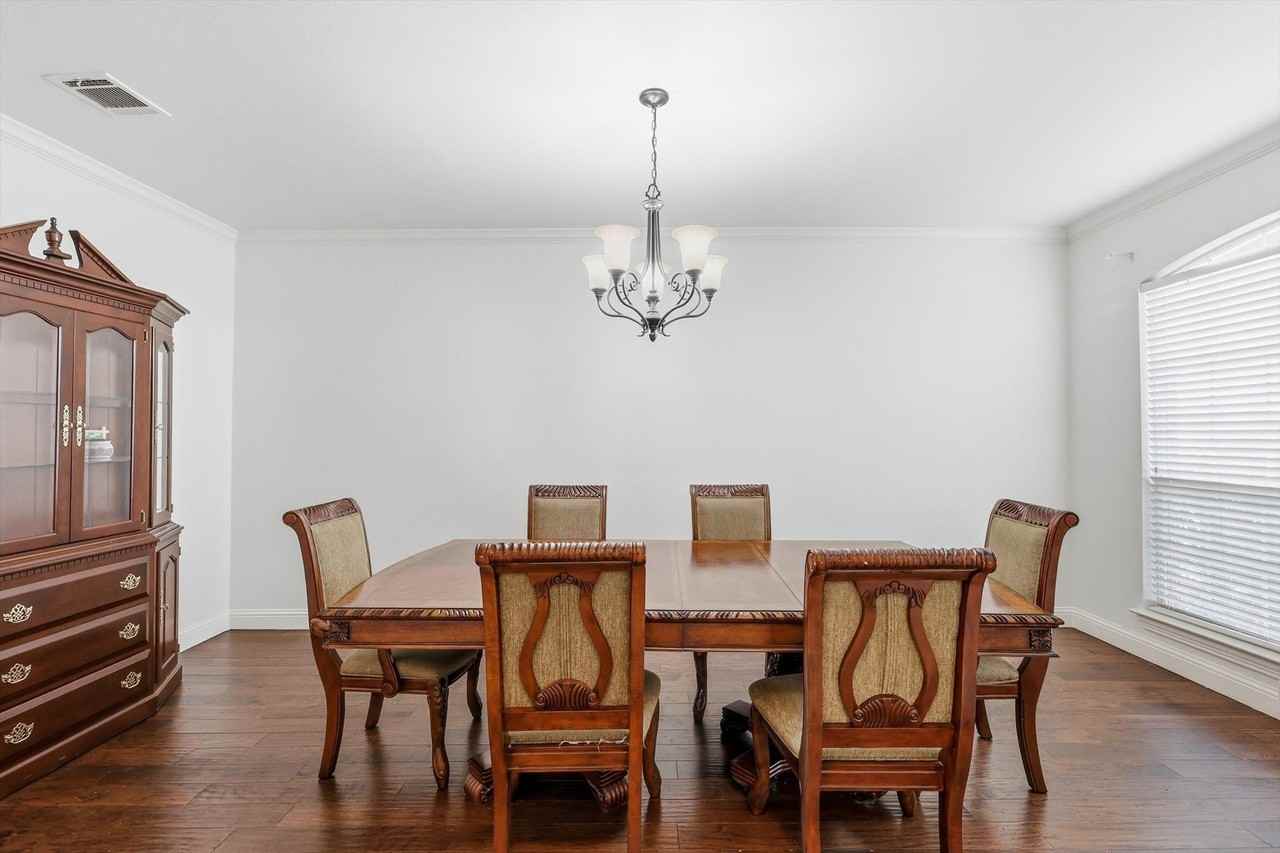 3600 Bright Star Way - Photo 4 of 29
