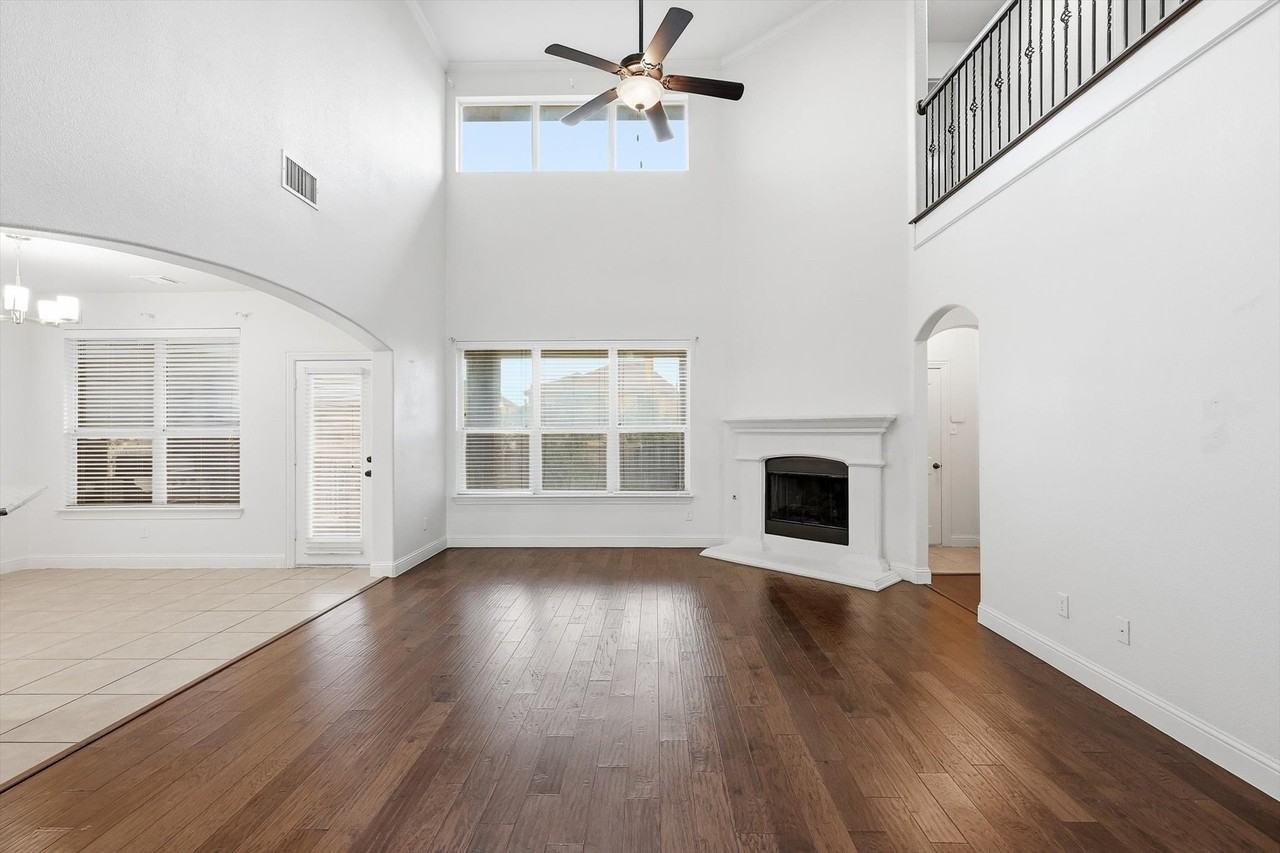 3600 Bright Star Way - Photo 7 of 29